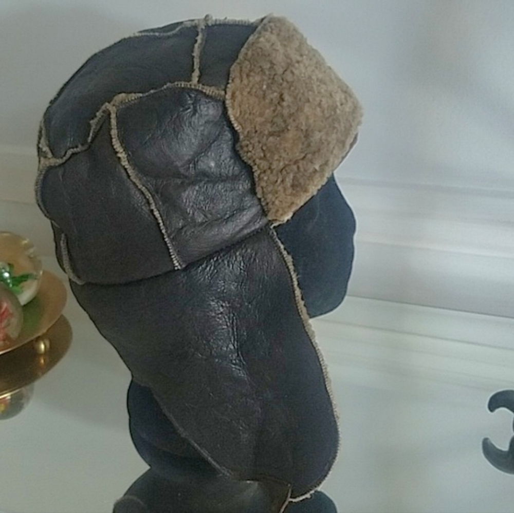 Black and Tan Aviator Hat